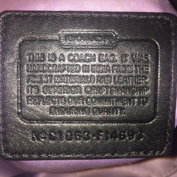 Coach Bag with Purple Lining. Authentic - Picture 5 of 5
